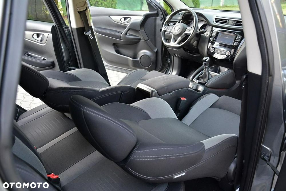 Nissan Qashqai 1.6 DIG-T 360 - 19