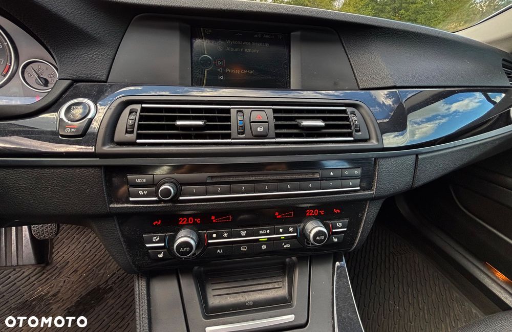 BMW Seria 5 520i Luxury Line - 18