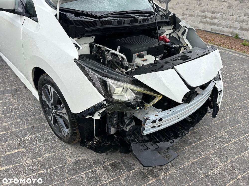 Nissan Leaf 40 kWh N-Connecta - 9