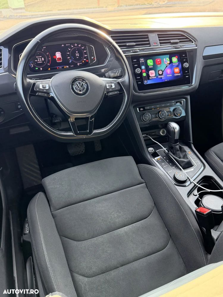 Volkswagen Tiguan - 14