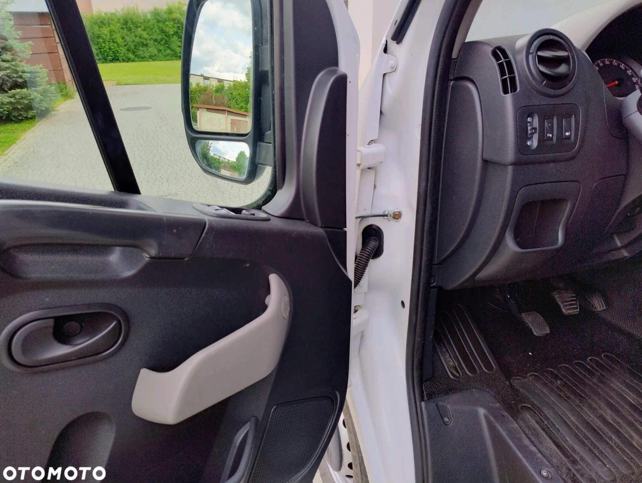Opel MOVANO PO LIFT 2.3 CDTI (130KM) 6-BIEGÓW MAX (L3H2) KLIMA FULL OPCJA STAN IDEALNY ORYGINAŁ KM SERWIS ! ! ! - 15