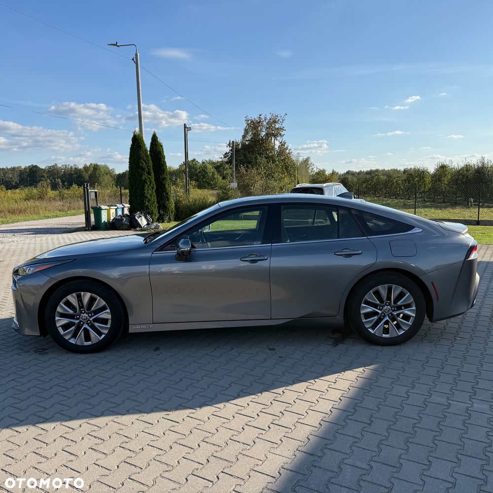 Toyota Mirai - 19