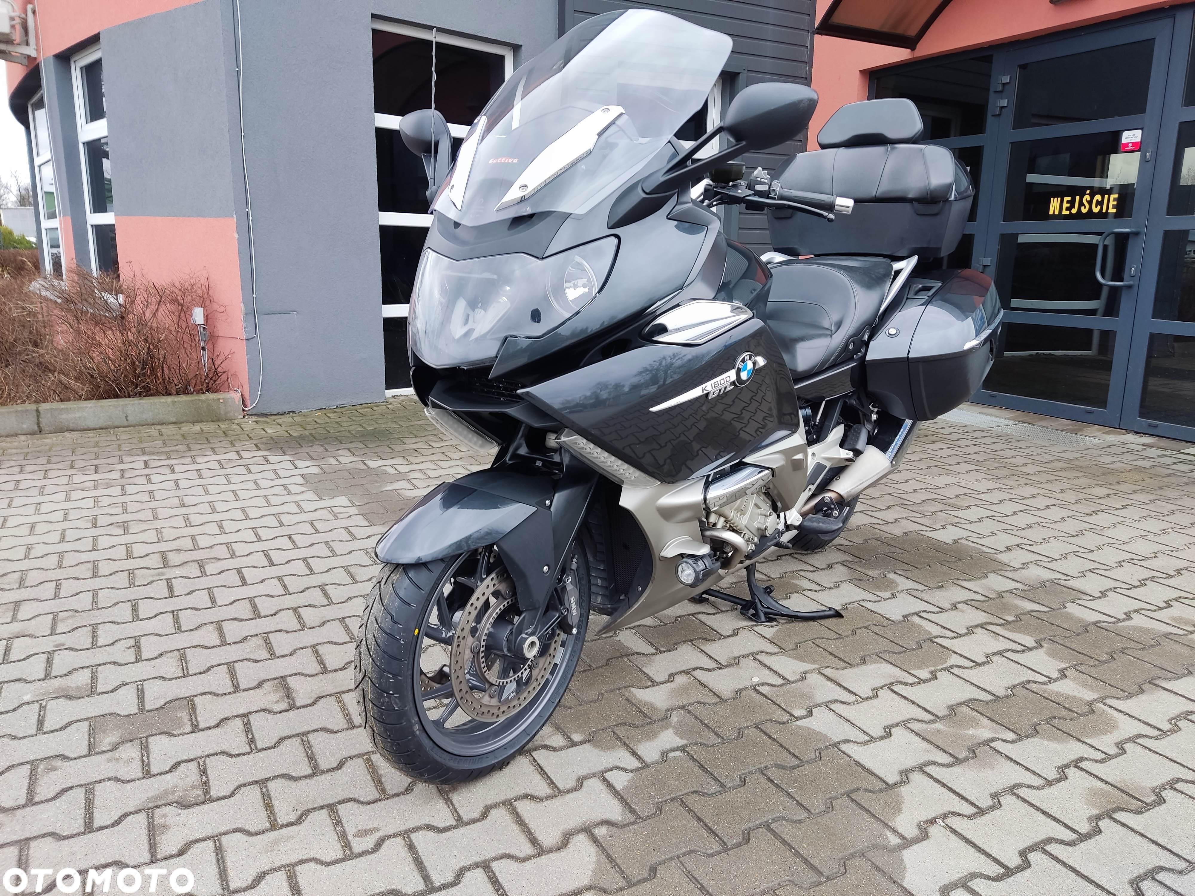 BMW K - 9