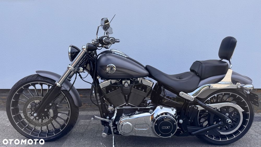 Harley-Davidson FXSB Breakout - 1