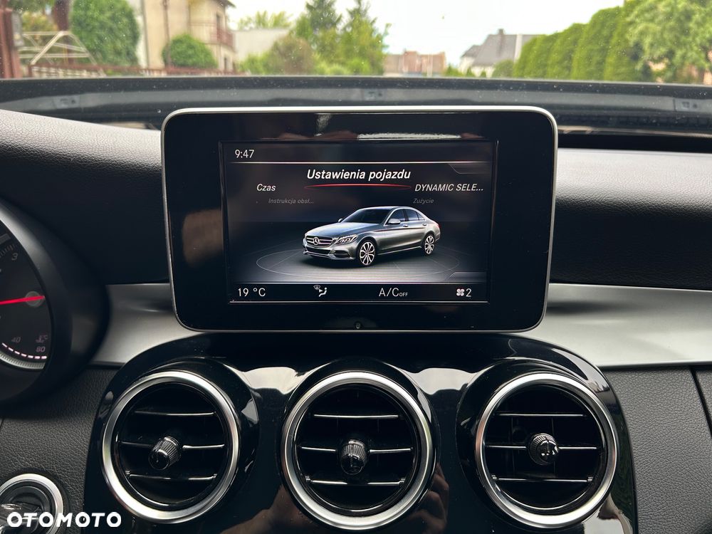 Mercedes-Benz Klasa C 180 9G-TRONIC - 24