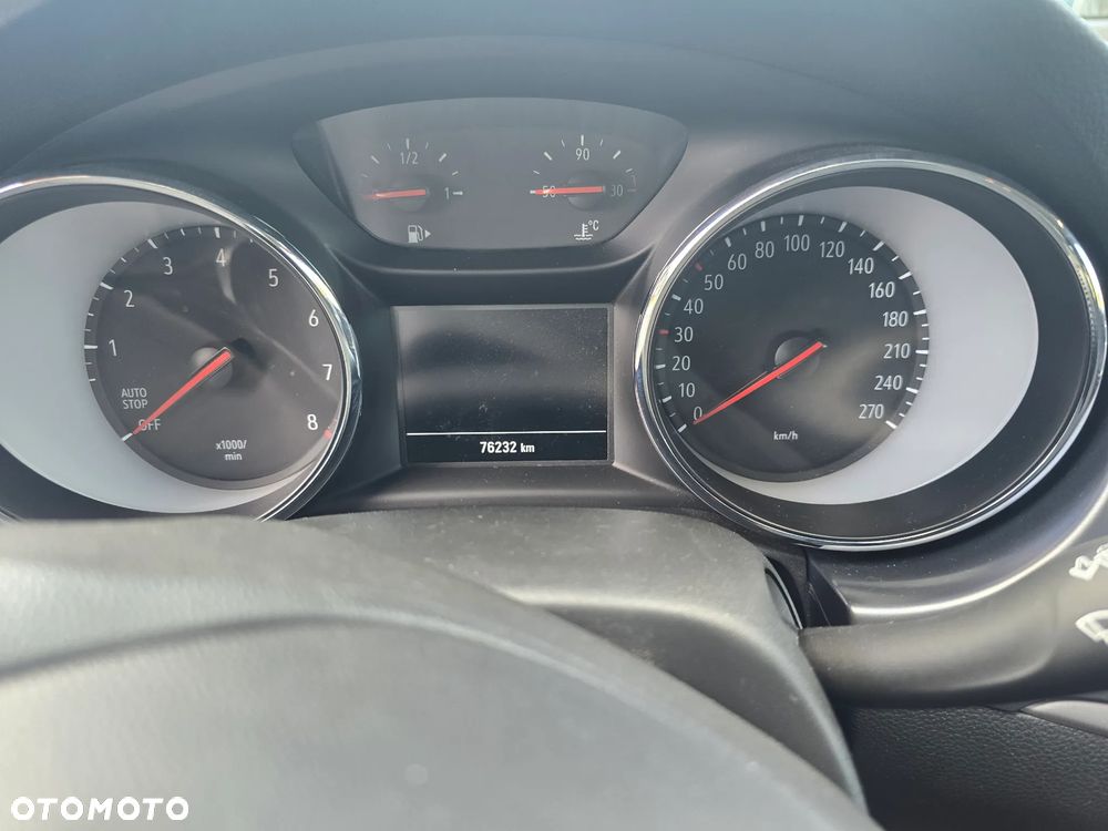 Opel Astra 1.2 T Edition S&S - 4