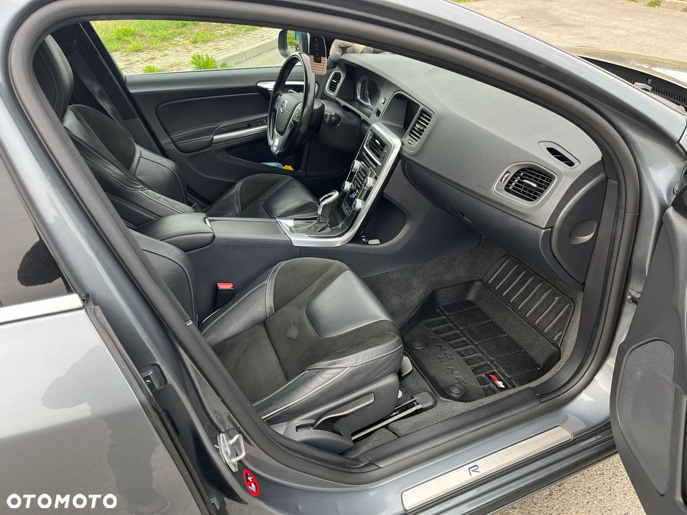 Volvo S60 D3 Drive-E R-Design Momentum - 12