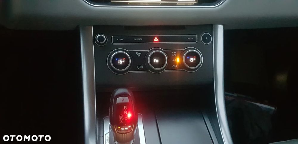 Land Rover Range Rover Sport TDV6 SE - 31