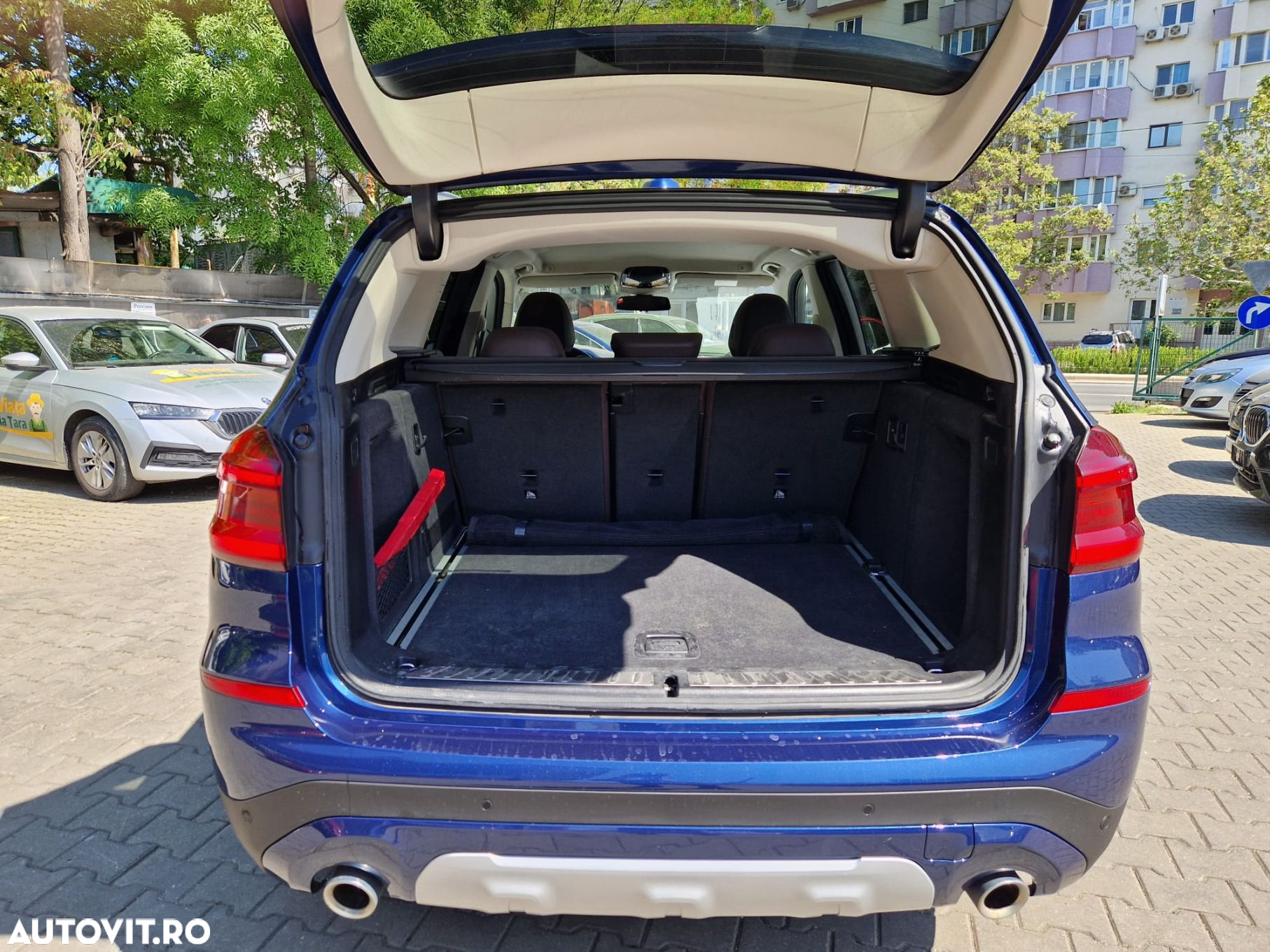 BMW X3 xDrive20d AT xLine - 25