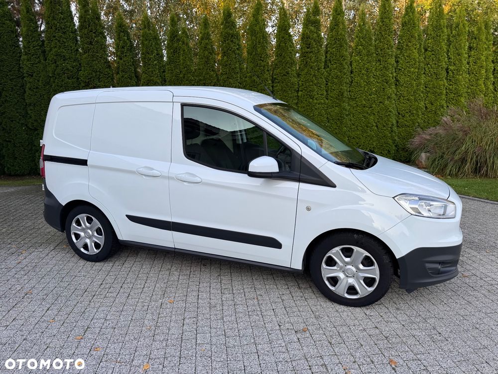 Ford Transit Courier - 7