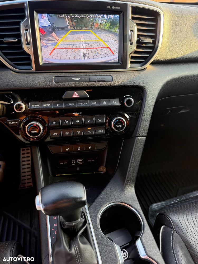 Kia Sportage - 11