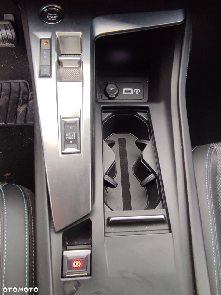 Peugeot 308 - 11