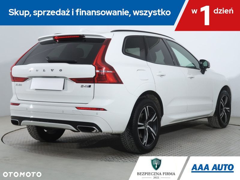 Volvo XC 60 - 6