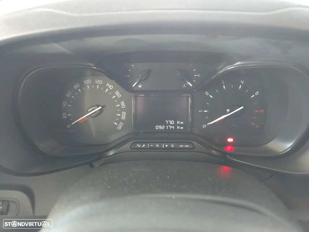 Toyota PROACE CITY VERSO 1.5 D - 14