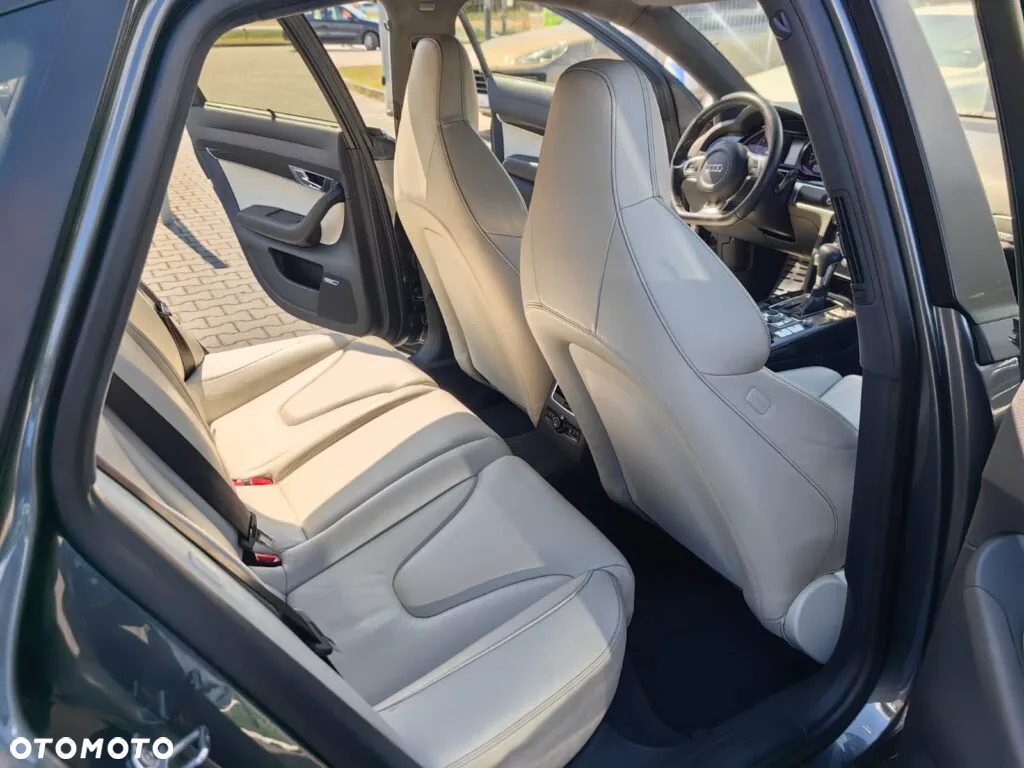Audi RS6 5.0 TFSI Quattro Tiptr - 36