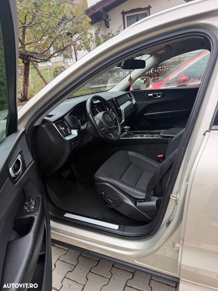 Volvo Xc 60 2019 photo 4