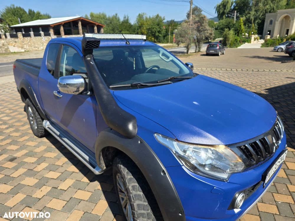 Mitsubishi L200 - 1