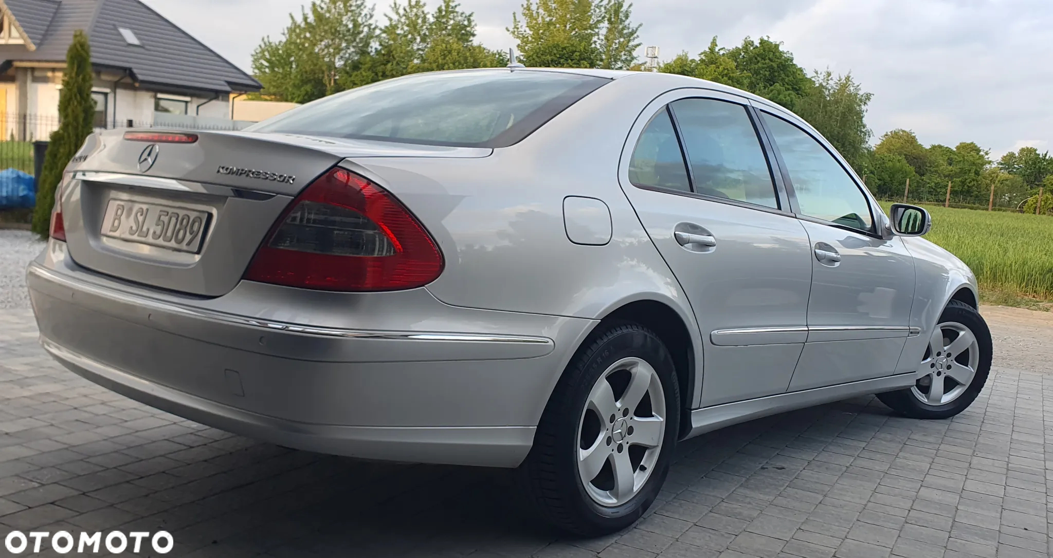 Mercedes-Benz Klasa E - 18