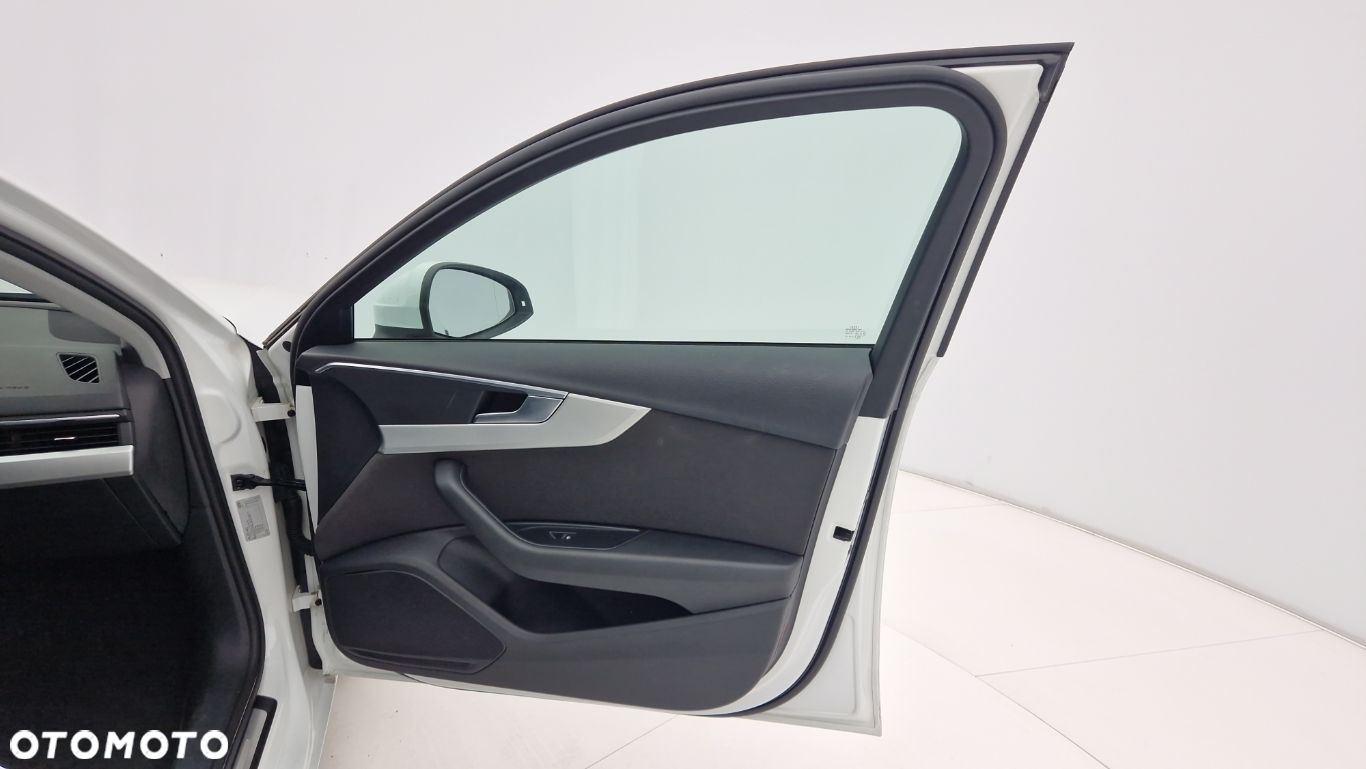 Audi A4 2.0 TDI S tronic - 21