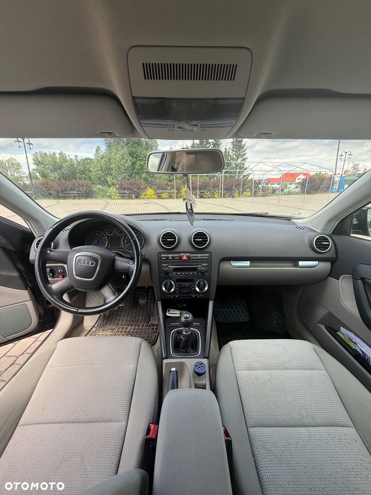 Audi A3 Sportback 1.6 Ambition - 8