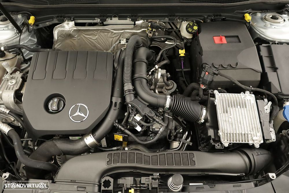 Mercedes-Benz A 200 Standard - 25