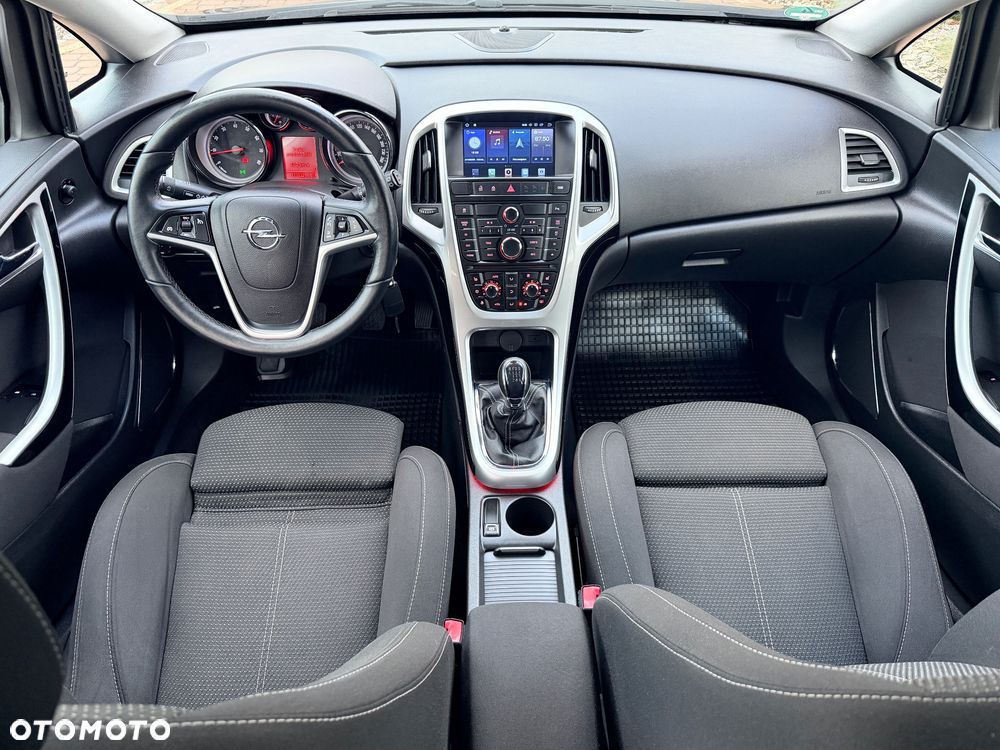 Opel Astra - 24