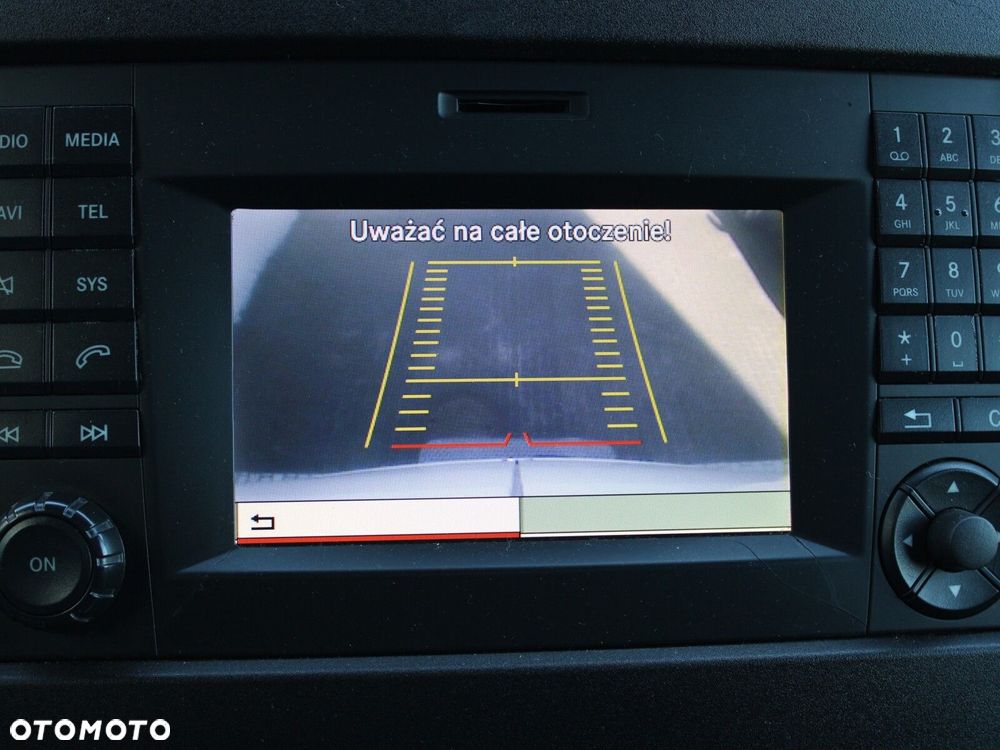 Mercedes-Benz Sprinter L4H2 - 14