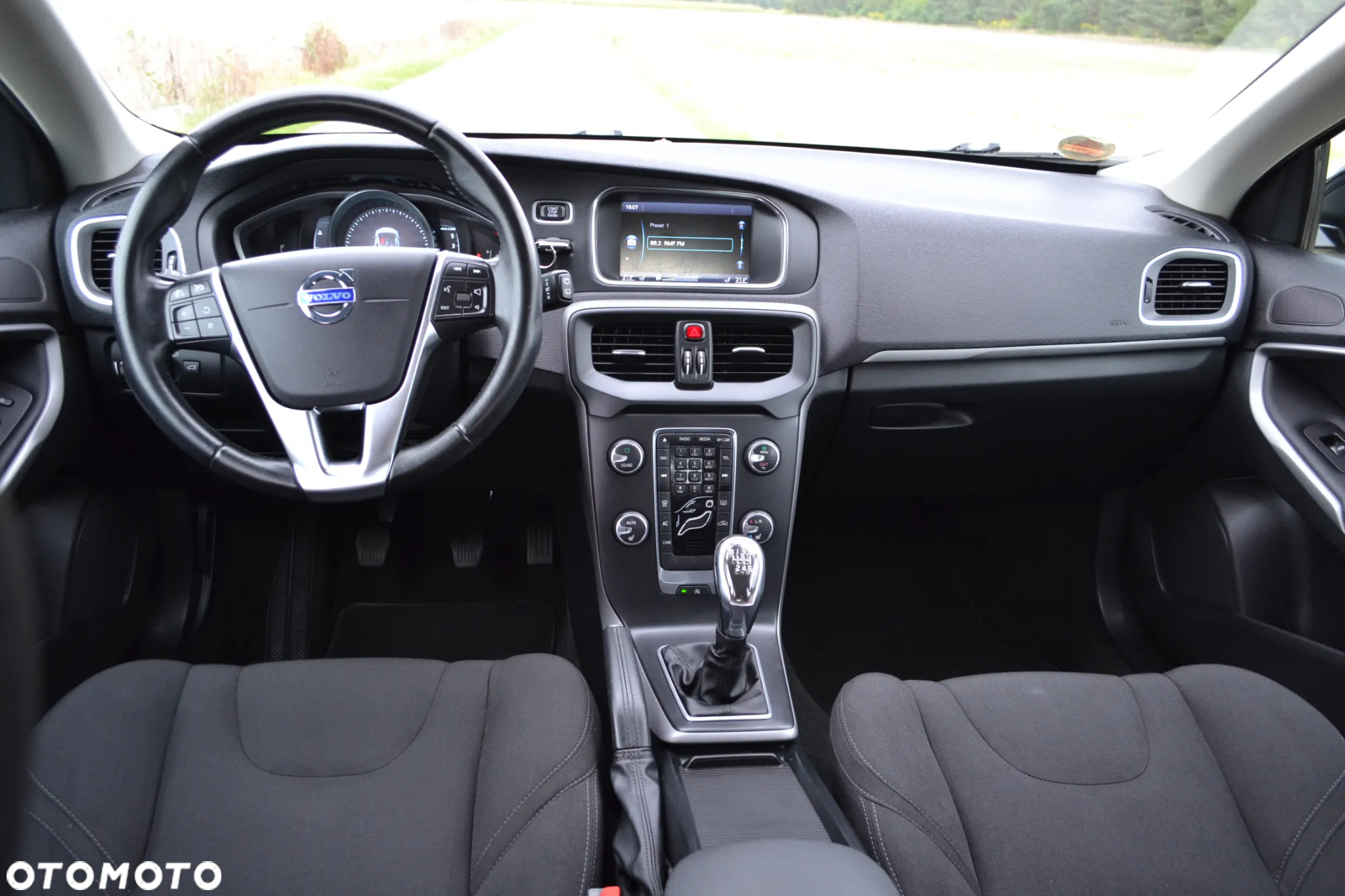 Volvo V40 D2 Kinetic - 18