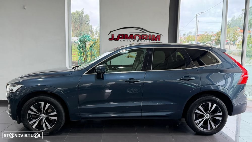 Volvo XC 60 2.0 B4 Momentum Plus — photo 3