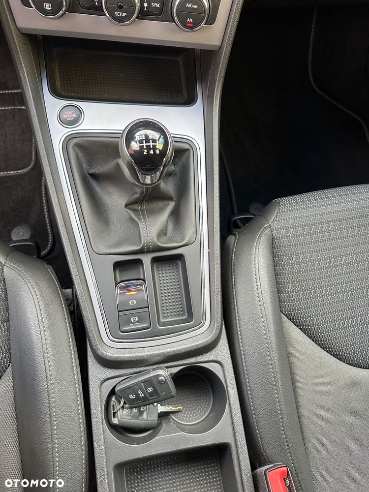 Seat Leon 2.0 TDI DPF XCELLENCE - 25