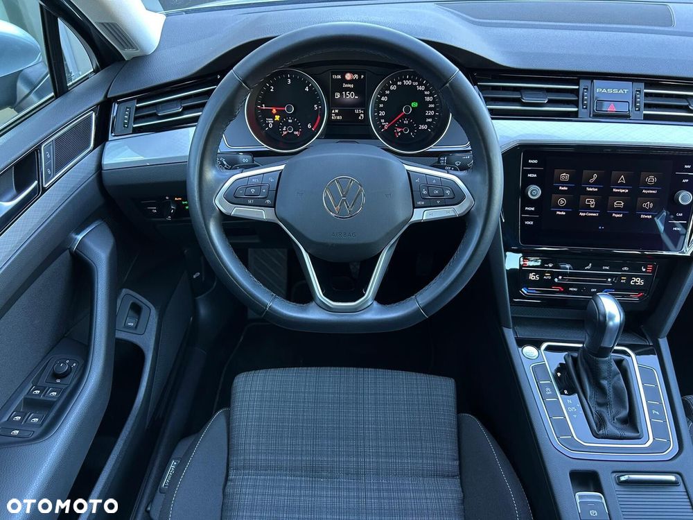 Volkswagen Passat 2.0 TDI Business DSG - 6