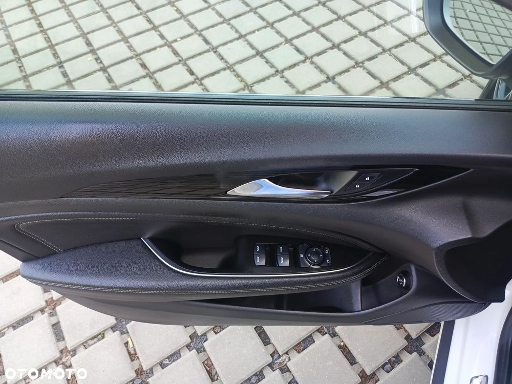 Opel Insignia 2.0 Automatik Business Edition - 27