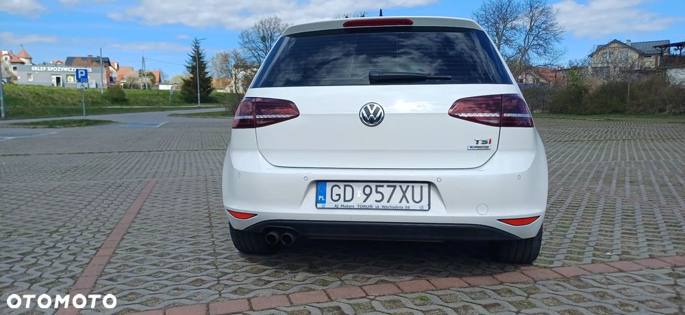Volkswagen Golf 1.4 TSI BMT Highline - 8