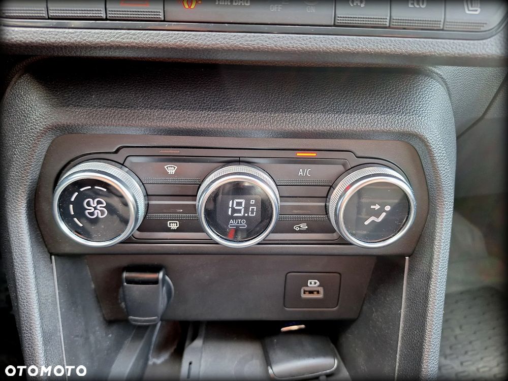 Dacia Jogger 1.0 TCe Extreme 7os - 18