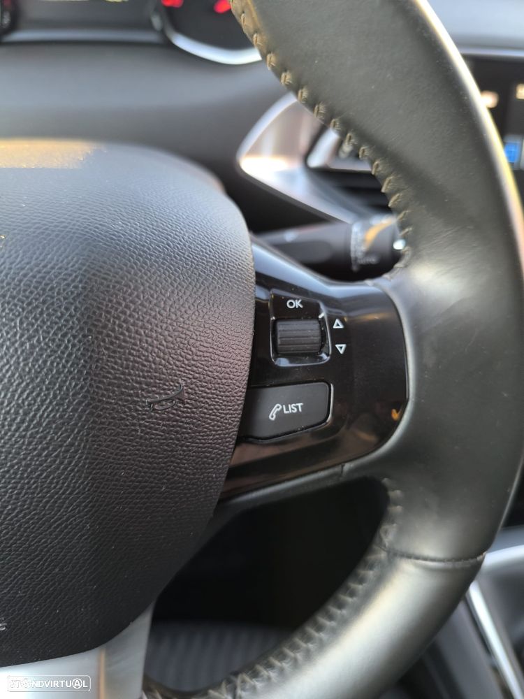 Peugeot 308 1.6 e-HDi Active - 39