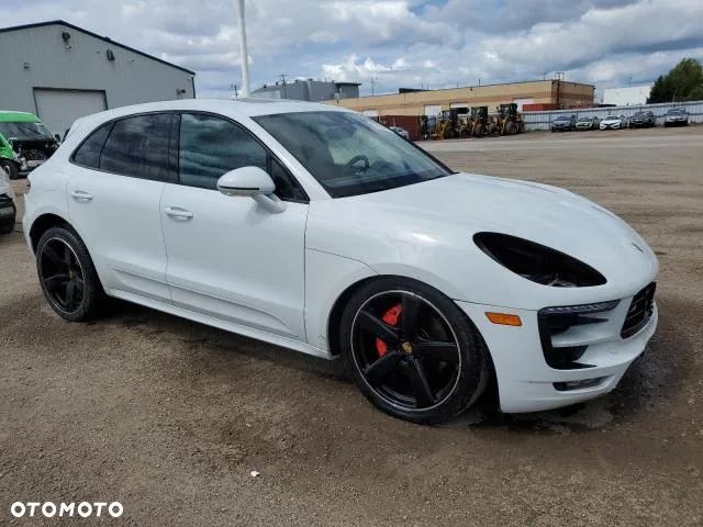 Porsche Macan Turbo PDK - 13