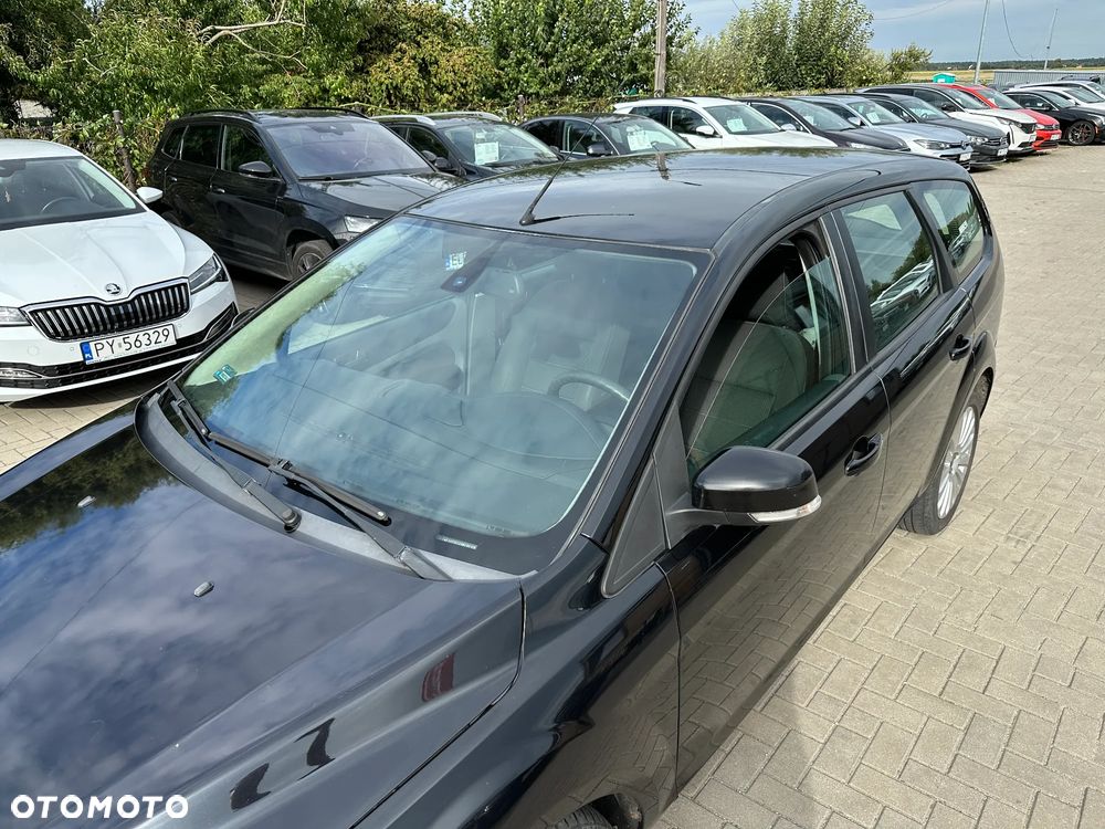 Ford Focus - 30