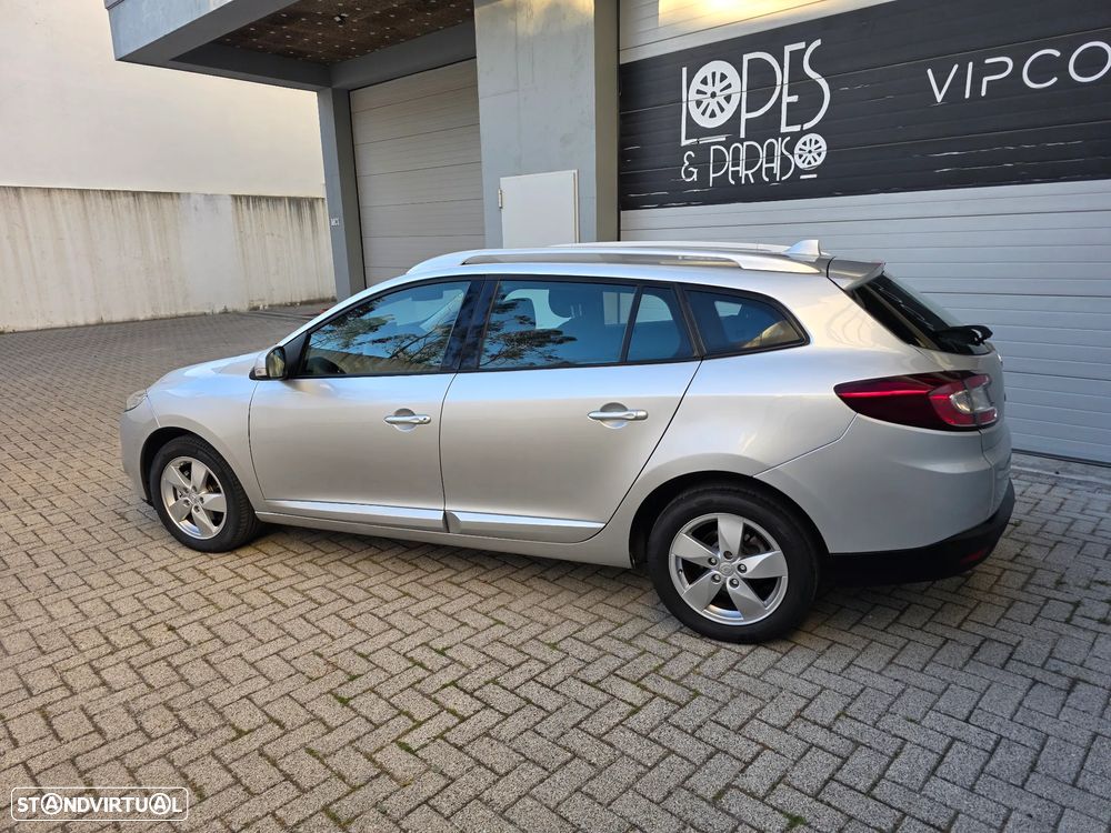 Renault Mégane Sport Tourer 1.5 dCi Dynamique SS - 8