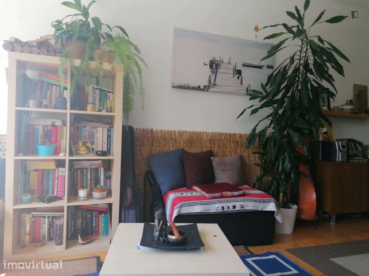 Quarto - localizado em Benfica Lisbon - Grande imagem: 3/22
