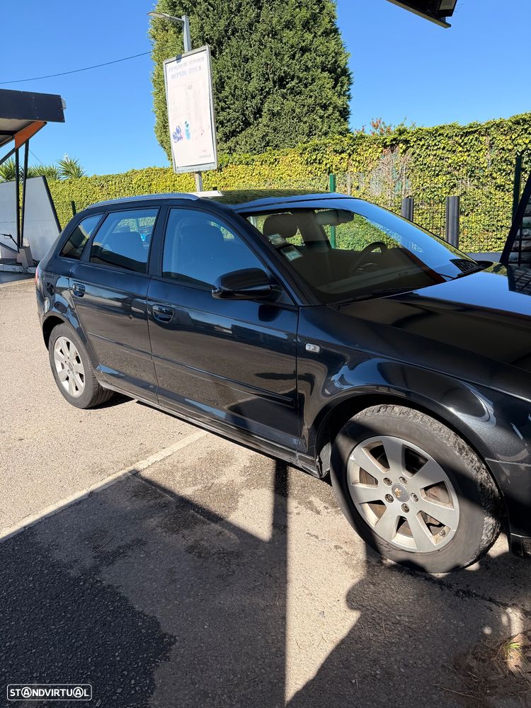Audi A3 Sportback 2.0 TDi - 3