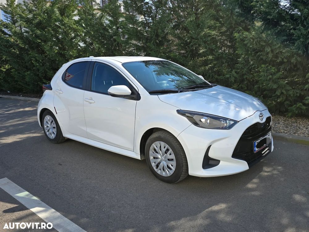 Toyota Yaris 1.5 L Dynamic - 6