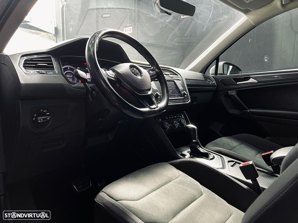 VW Tiguan 2.0 TDI Confortline DSG - 18