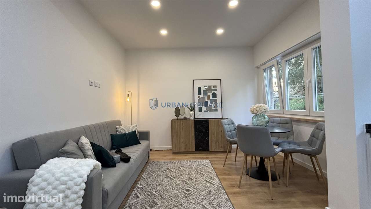 Apartamento T2 Venda em Benfica,Lisboa - Grande imagem: 2/40