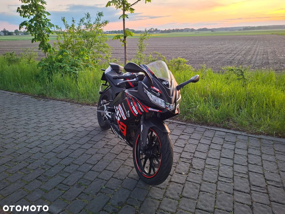 Aprilia RS - 9