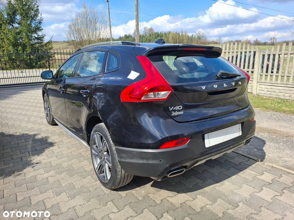 Volvo V40 Cross Country D3 Summum - 6
