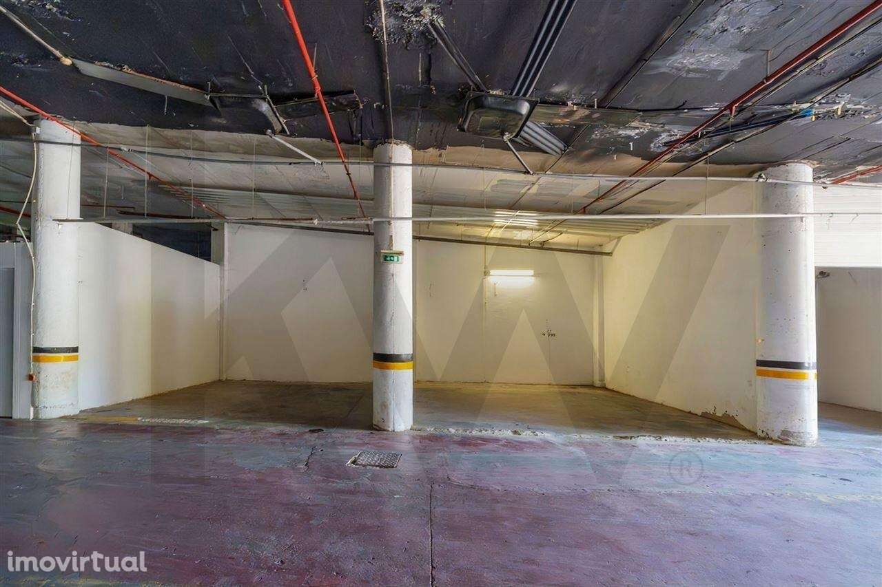 Lugar de estacionamento privativo – Aparthotel Paraíso de Albufeira - Grande imagem: 2/16