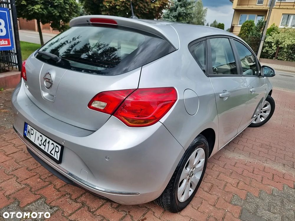 Opel Astra 1.6 Active - 19