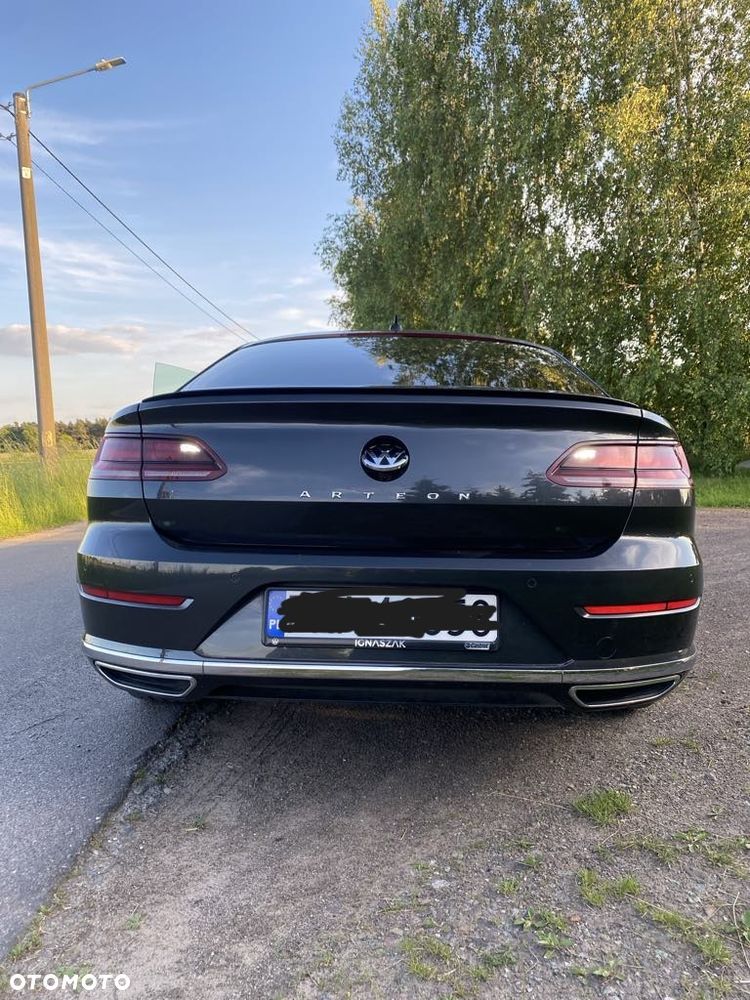 Volkswagen Arteon 2.0 TDI SCR R-Line DSG - 17