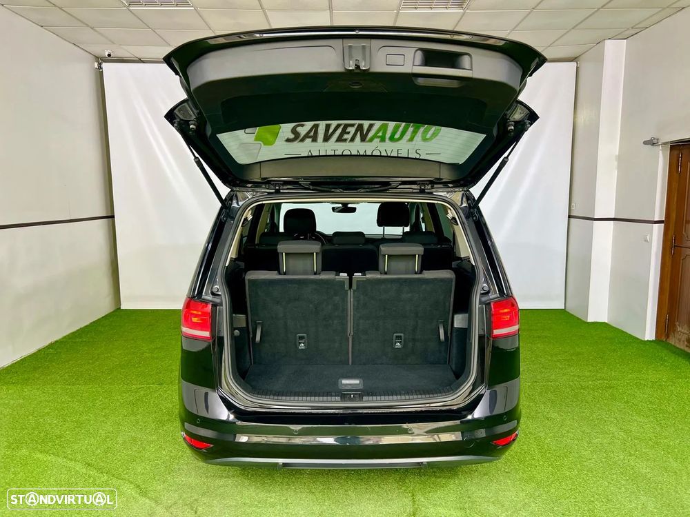 VW Touran 1.6 TDI Highline DSG - 4