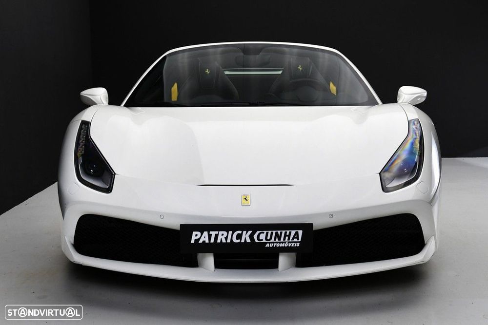 Ferrari 488 - 2